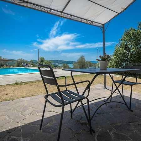 Poloturisticoumbria Rustico Con Piscina Vista Lago Aparthotel Passignano sul Trasimeno Exteriör bild